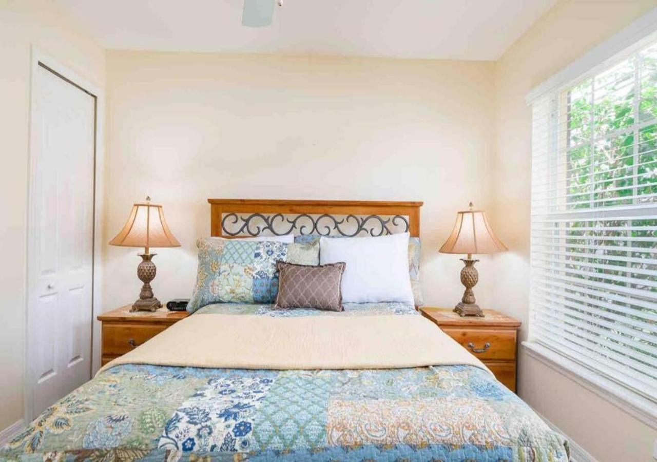 5 Bedroom, 7 Bed , 3 Bathroom Midterm Rental Home With Pool And Game Room, Near Disney Davenport Kültér fotó